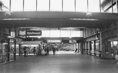 407249 Gezicht in de Stationstraverse te Utrecht.